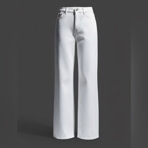 NWTG Alexander McQueen White Flare Jeans